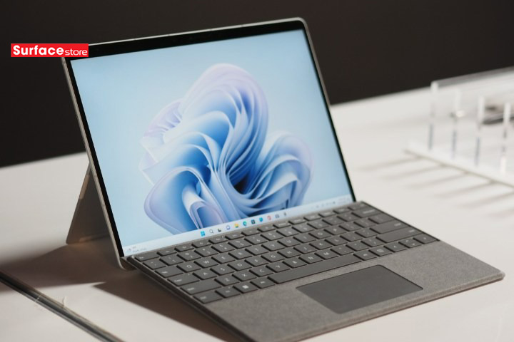 Surface Pro 10: Đột phá công nghệ, nâng tầm trải nghiệm.