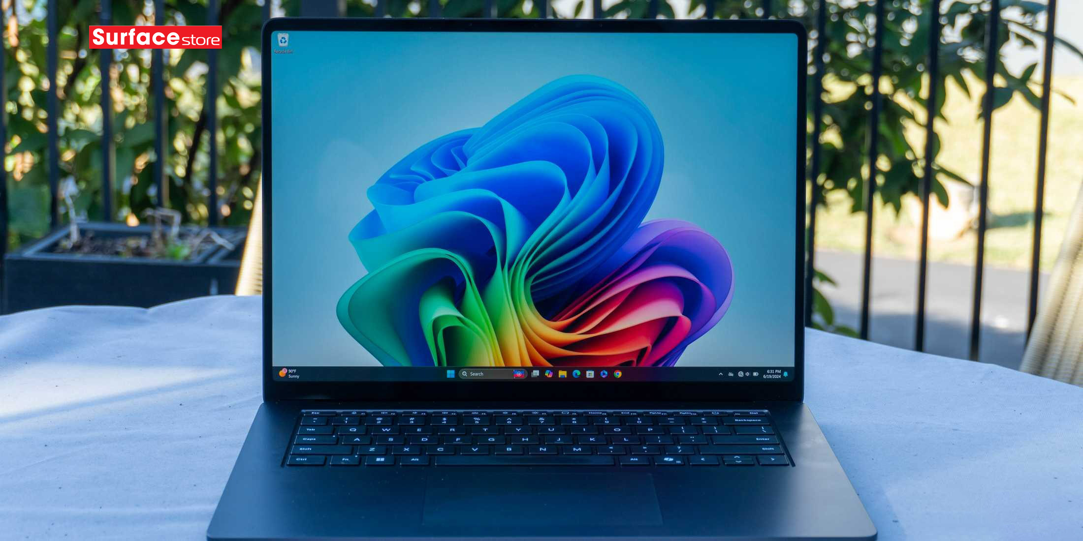 Surface Pro 11 và Surface Laptop 7 mới được đánh giá có khả năng sửa chữa dễ dàng hơn nhiều so với các phiên bản trước