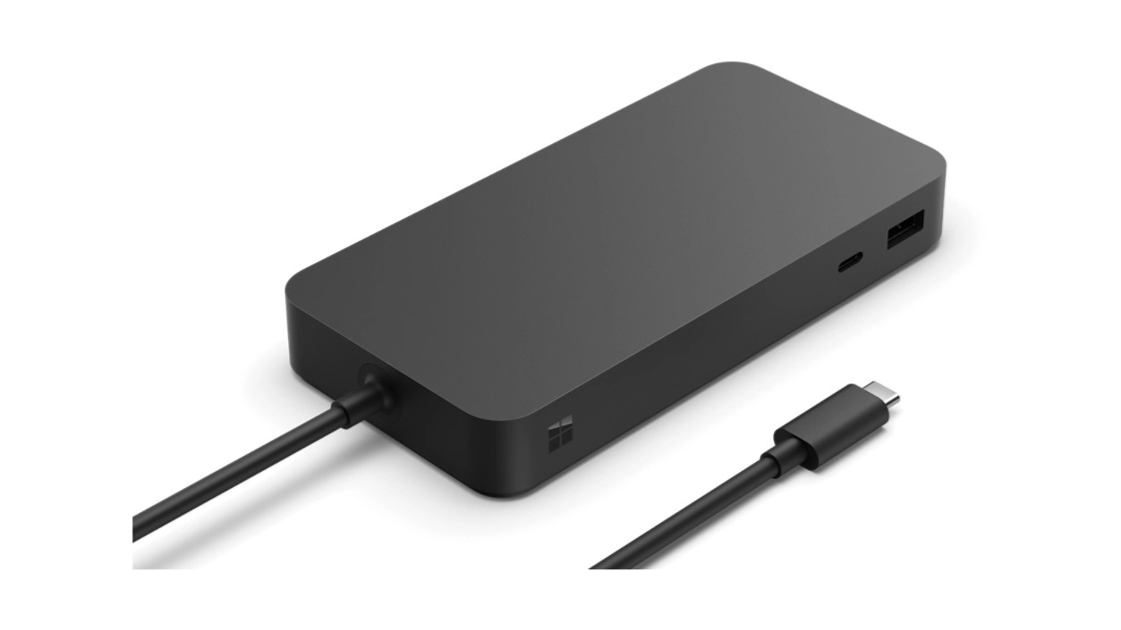 Surface Thunderbolt™ 4 Dock 6